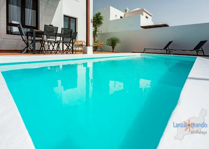 Casa Kokomo Villa *